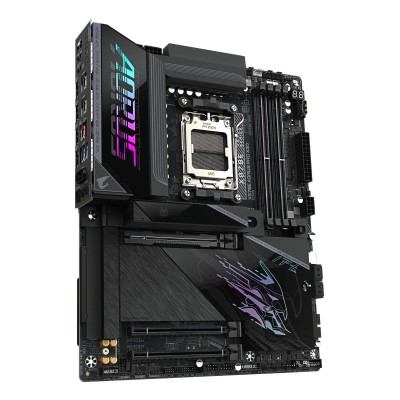 GIGABYTE X870E AORUS PRO X3D